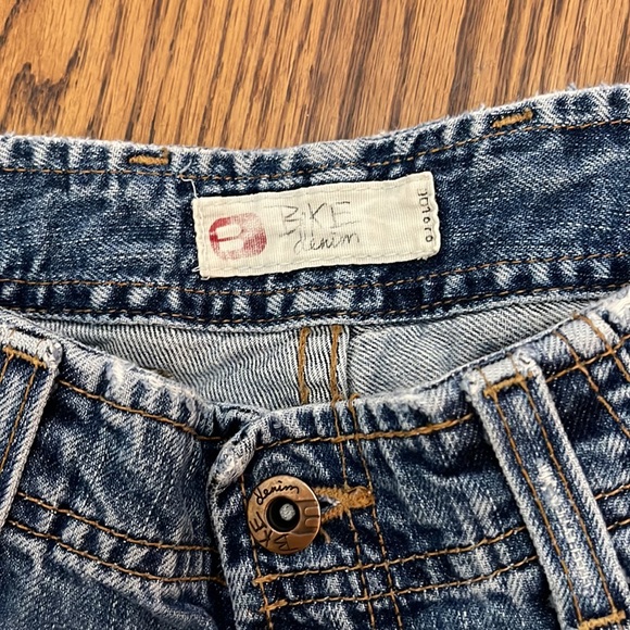 BKE Wendi sz 28x29 1/2 - Picture 2 of 8